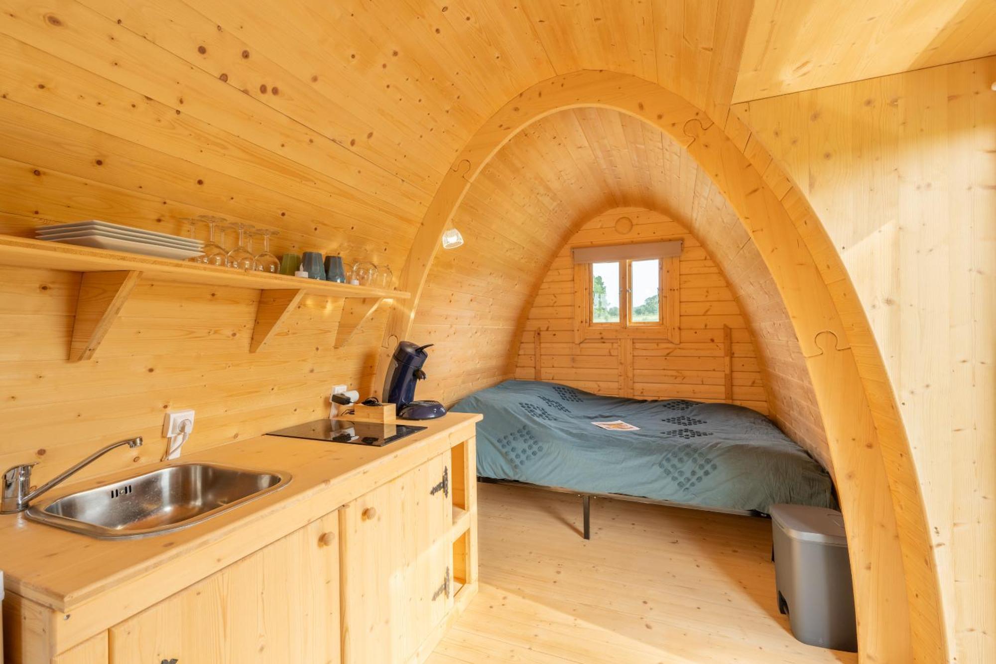 Logements Insolites A La Ferme - Yourte, Kota Ou Pod Farbus Oda fotoğraf